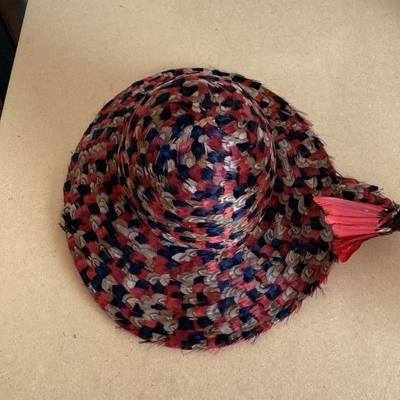 VTG Rare Jack McConnell Feather Hat. Red/Navy Multi Feather Outside - Picture 13 of 16